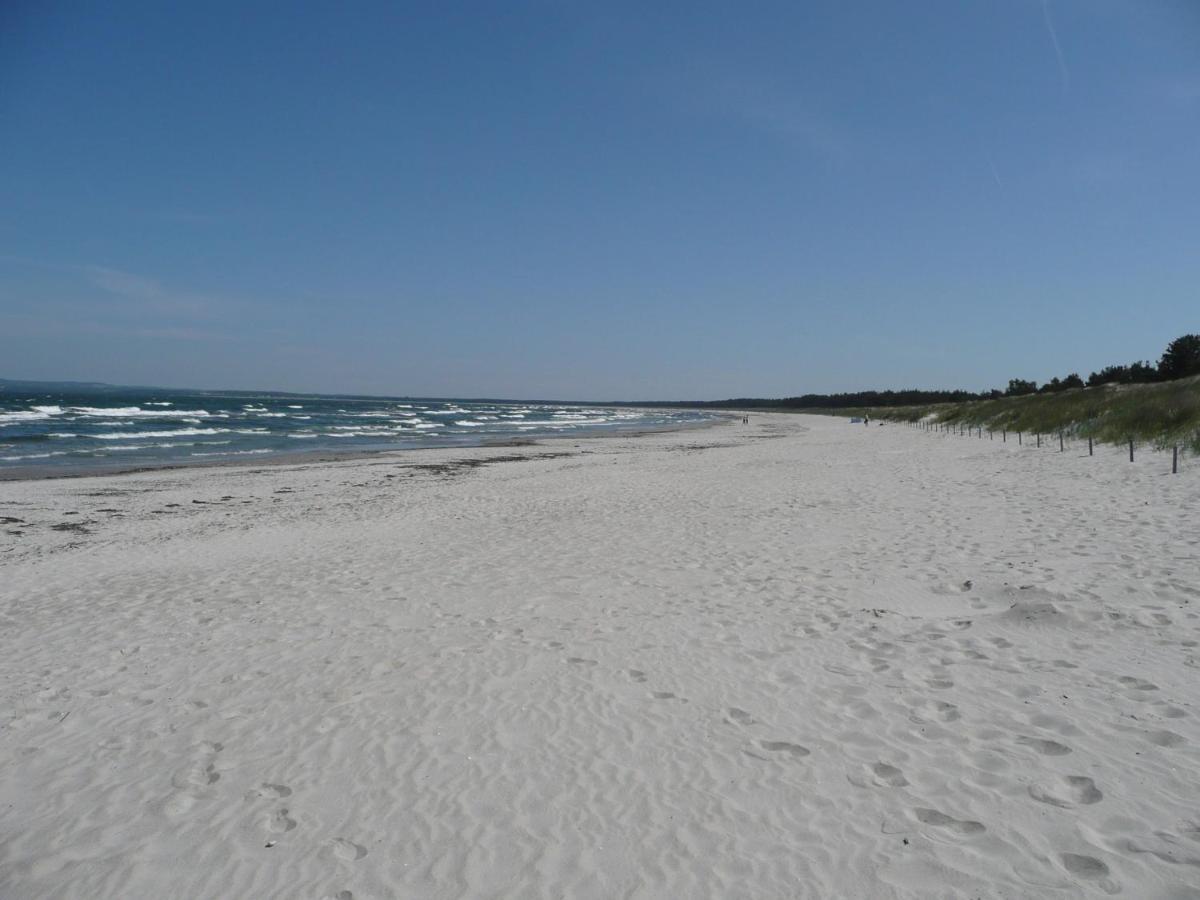 Ferienwohnung Mit Traumhaftem Meerblick - Haus Am Meer Fewo 02 Lohme Exterior foto
