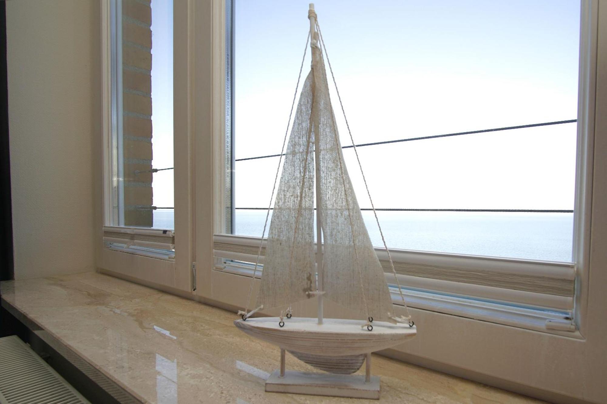 Ferienwohnung Mit Traumhaftem Meerblick - Haus Am Meer Fewo 02 Lohme Exterior foto